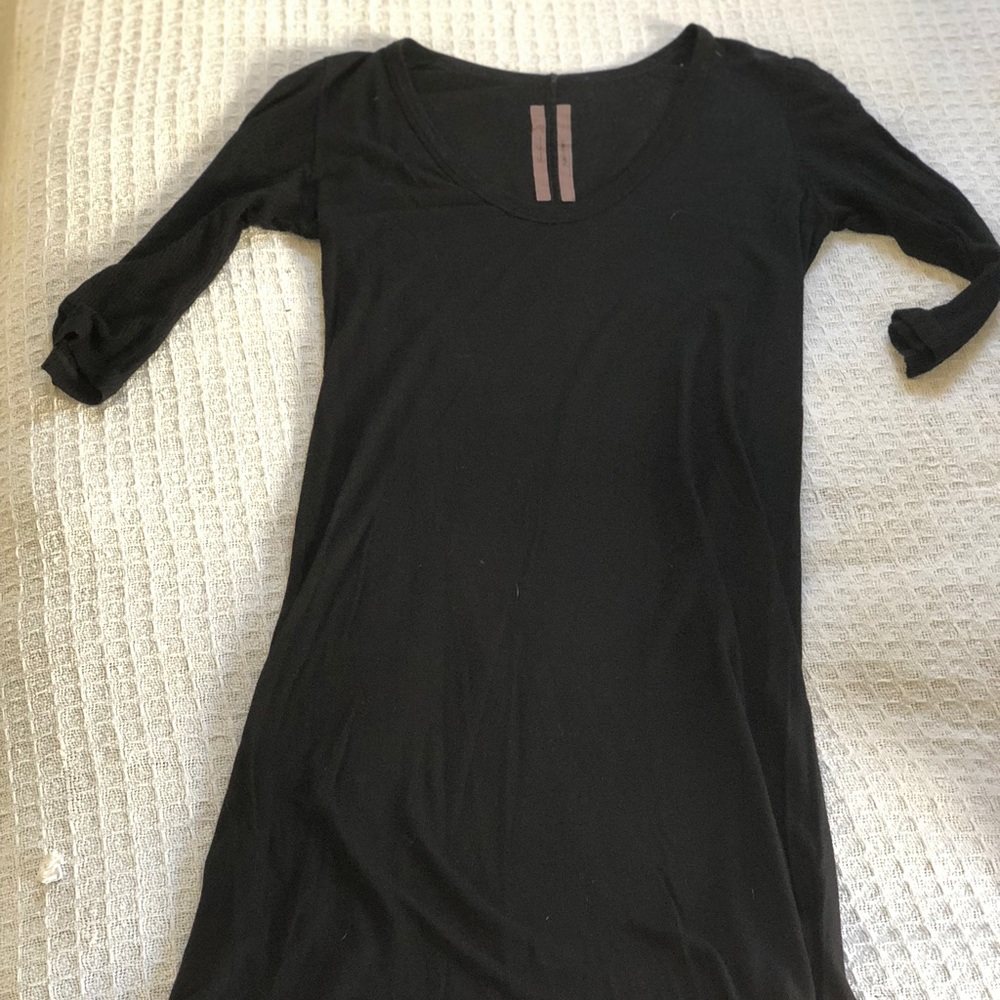Rick Owens -3/4 sleeve top- super cute & versatile